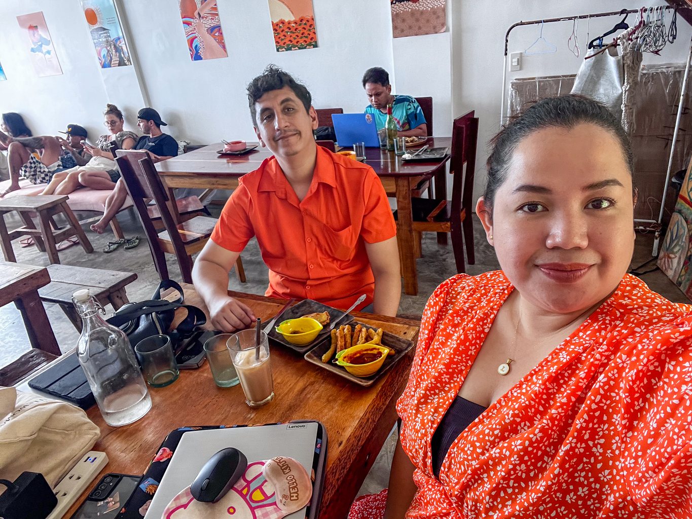 Lindy and I, digital nomads, eating Siargao delicacies in Kolekbibo Northern Siargao